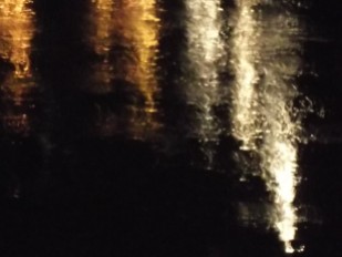 The vision I saw in front of me of varying coloured lights and shapes was ultimately fantastic. Lights, shapes on the following Thames at the Lambeth bridge.